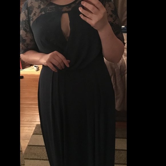 ASOS CURVE Kate Lace Maxi with Flutter Sleeves - Picture 12 of 12